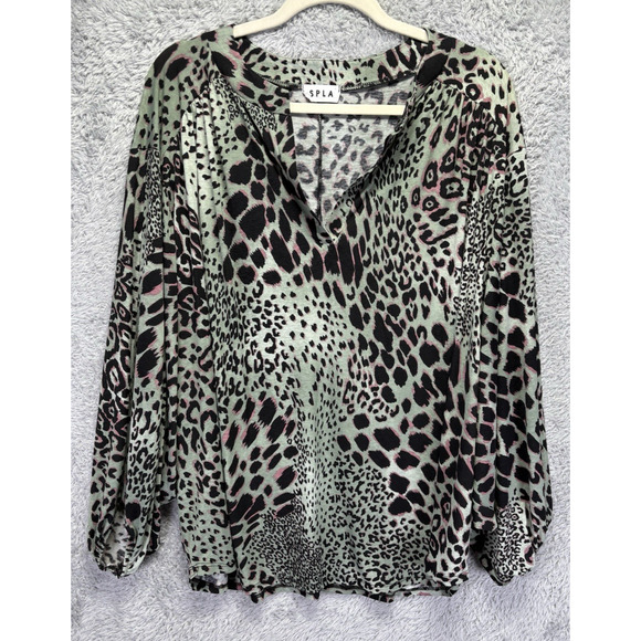 Women 3X Top V Neck Long Sleeve Casual Green Pink Leopard Print Shirt Loose Fit - Picture 1 of 9